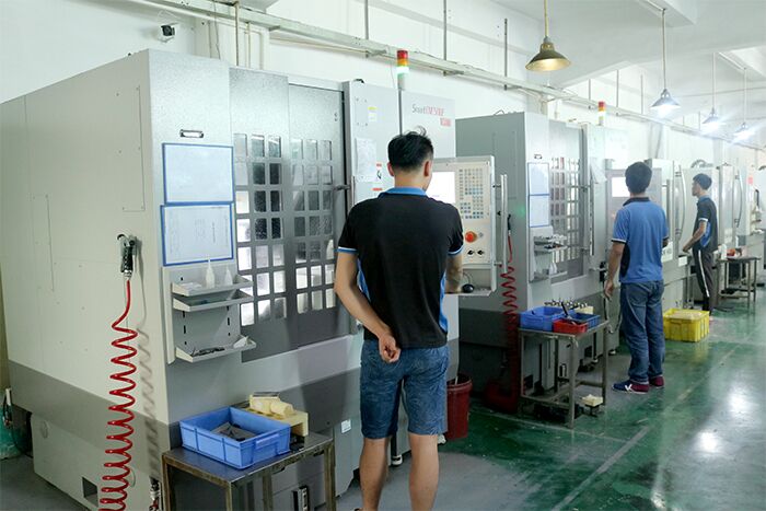 拓維模型五軸機加工設(shè)備